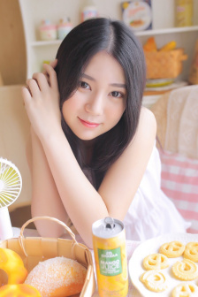八月迷情